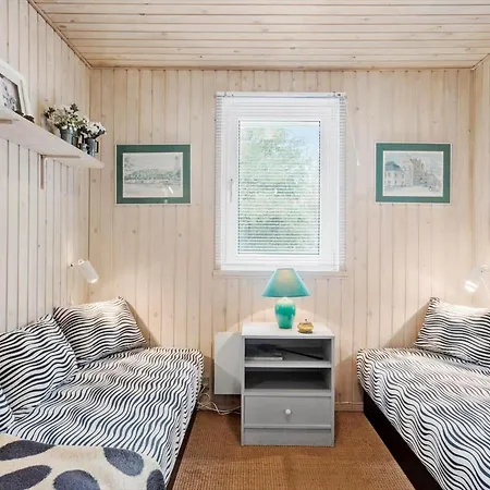 Bl1213-pandrup-rodhusparken-14 * Pandrup