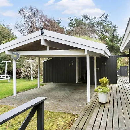 Bl1213-pandrup-rodhusparken-14